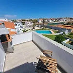 The Seaside House - Pool - A/c شقة ساغريش