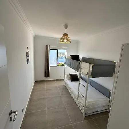 公寓 The Seaside House - Pool - A/c 萨格里什